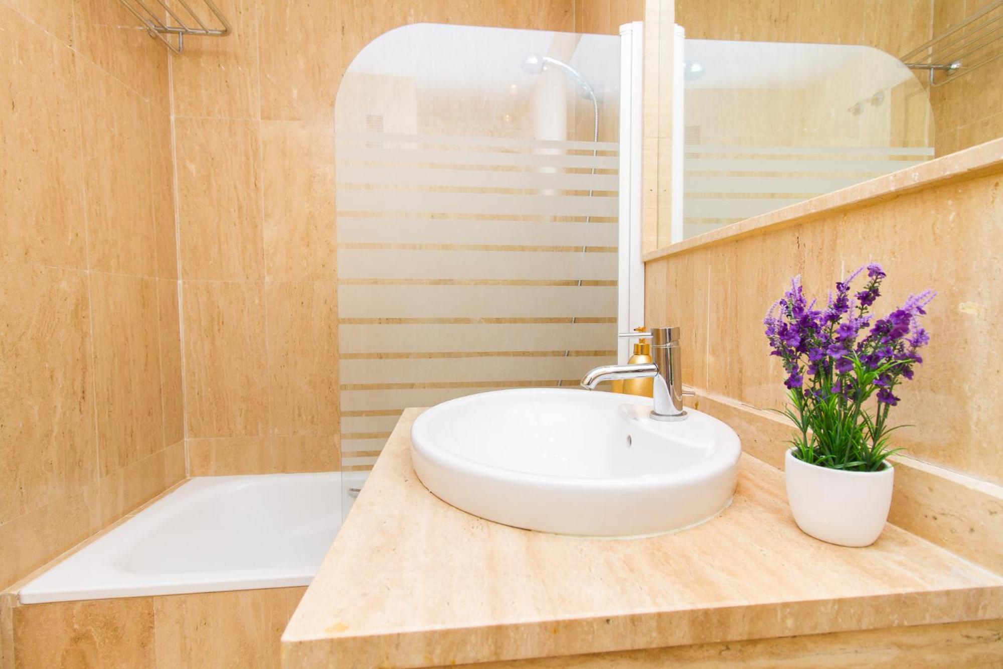 Wonderstays La Estacion Appartement